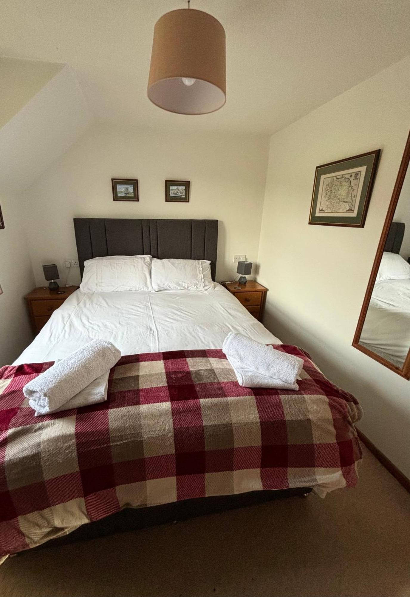 Runaway Cottage, Whitby Ngoại thất bức ảnh